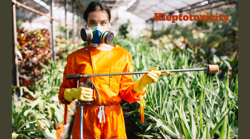 Kleptotoxicity